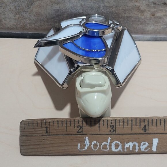 Stained Glass Angel Plug In Nightlight Blue White Silver Plate Finish - Picture 8 of 14